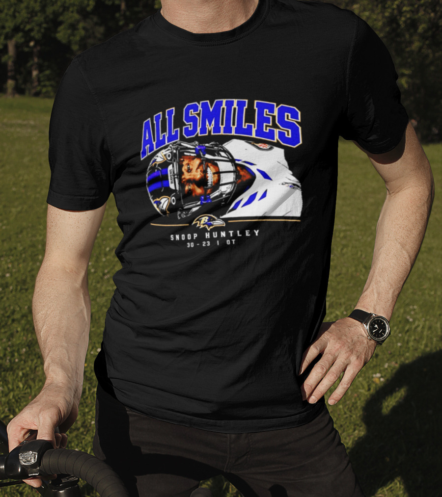 All Smiles Snoop Huntley 10 23 21 OT Baltimore Ravens T-Shirt