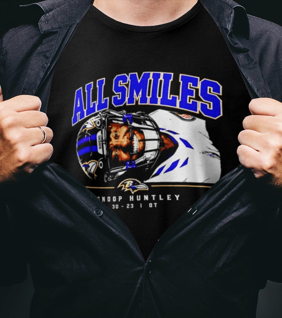 All Smiles Snoop Huntley 10 23 21 OT Baltimore Ravens T-Shirt