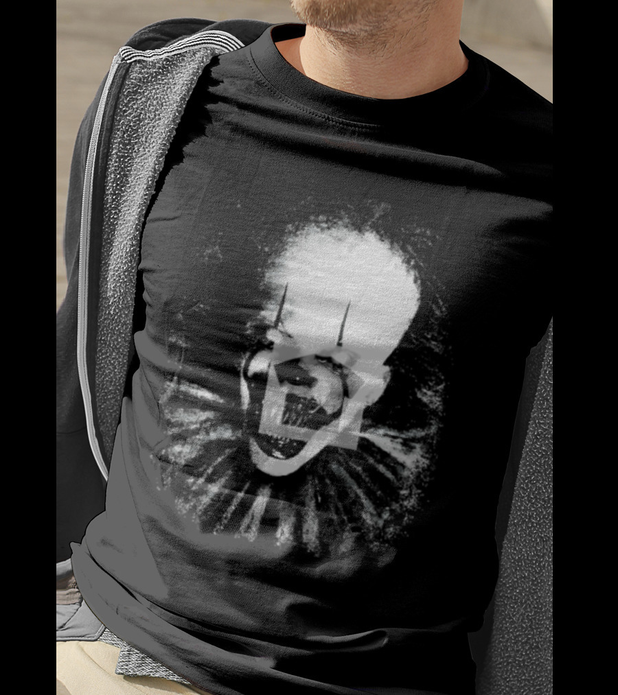 Pennywise The Dancing Clown Horror Movie Halloween Scary Face With Ruffled Collar T-Shirt