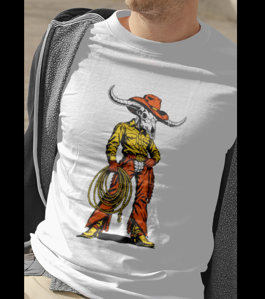 Cowboy Bull Skull With Roping Lasso Western Rodeo Skeleton T-Shirt