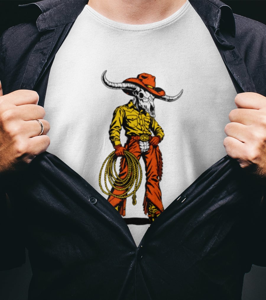 Cowboy Bull Skull With Roping Lasso Western Rodeo Skeleton T-Shirt