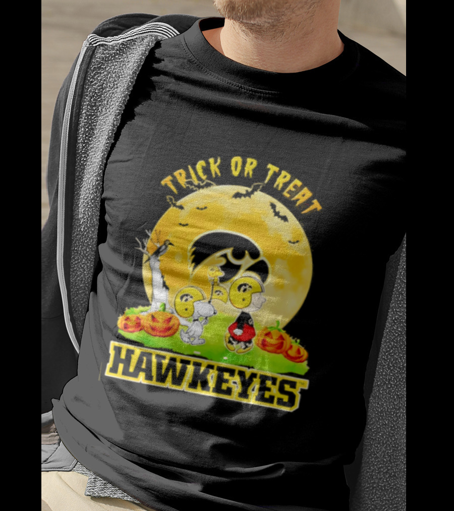 Halloween Trick Or Treat Hawkeyes Peanuts Abbey Road 2026 T-Shirt