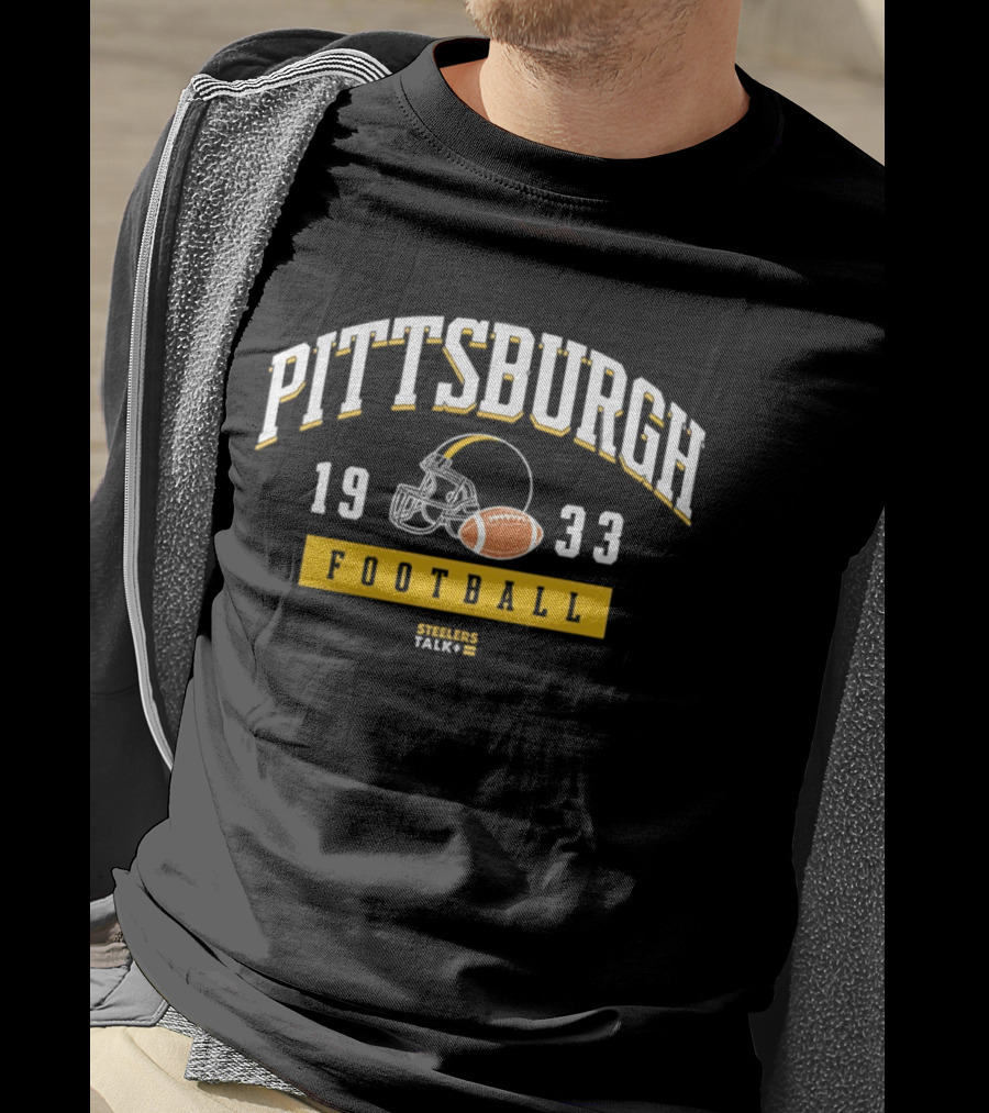 Pittsburgh 1933 Football Helmet Steelers Team Trademark T-Shirt