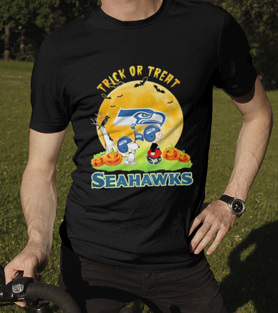 Seattle Seahawks Peanuts Trick Or Treat Halloween Abbey Road 2026 T-Shirt