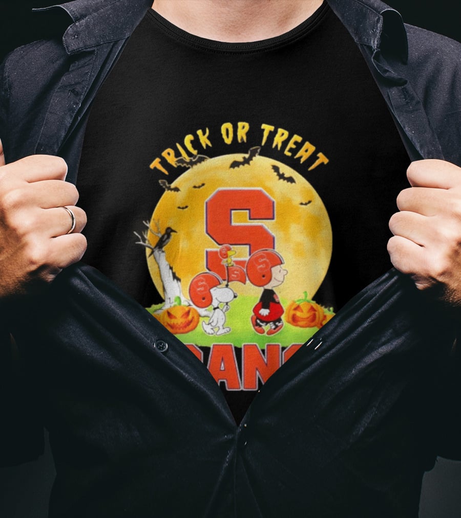 Syracuse Orange Peanuts Trick Or Treat Halloween 2026 T-Shirt