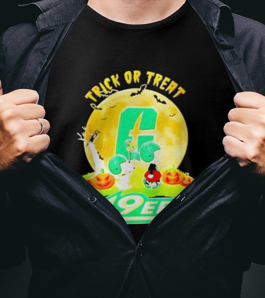Charlotte 49ers Peanuts Trick Or Treat Halloween 2026 Abbey Road T-Shirt