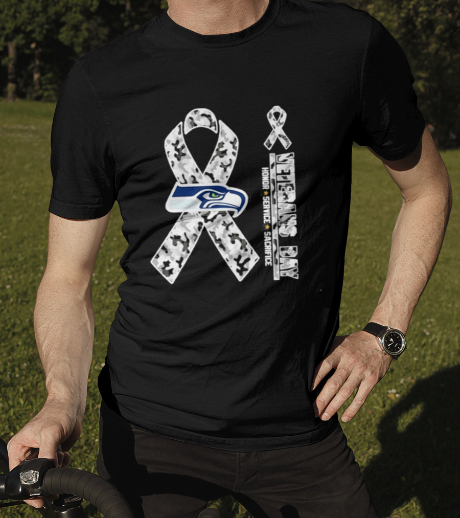 Seattle Seahawks Veterans Day 2026 Honor Service Sacrifice Ribbon Camo T-Shirt