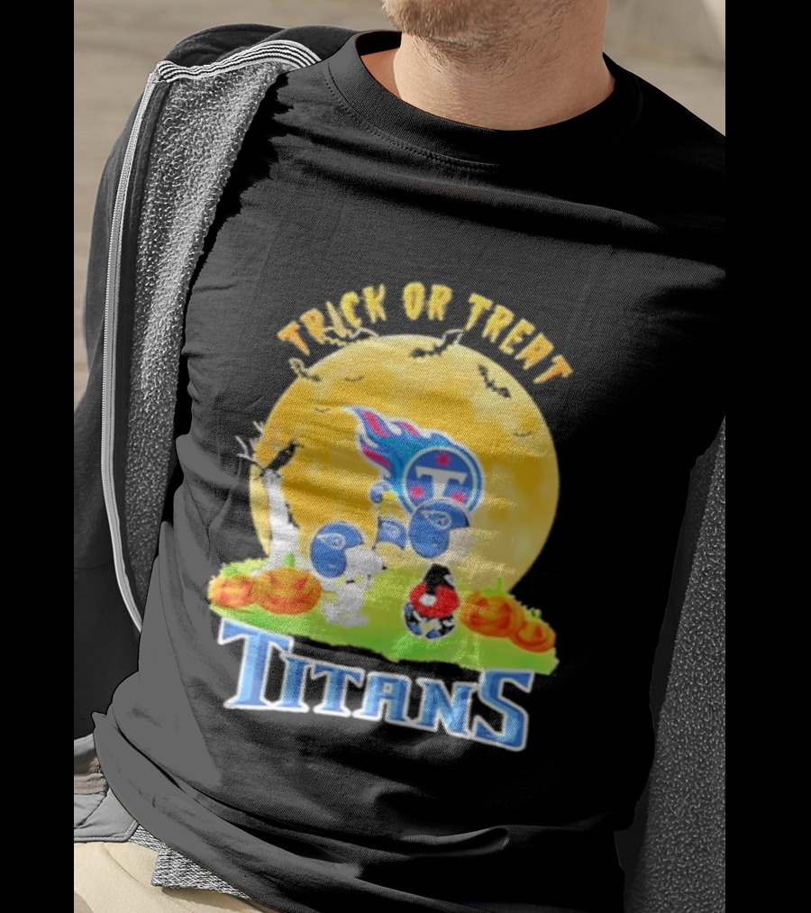 Tennessee Titans Peanuts Trick Or Treat Halloween 2026 Abbey Road T-Shirt