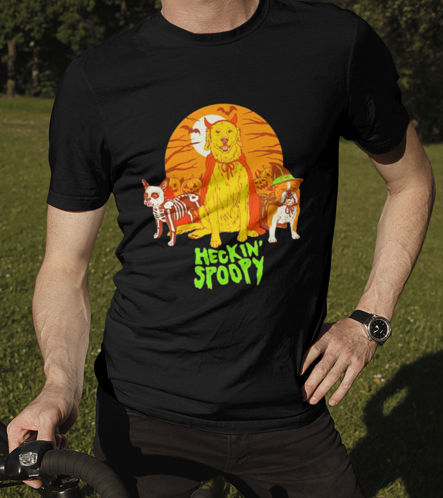 Heckin' Spoopy Dogs Halloween Golden Retriever Skeleton Costume Pumpkin Moon T-Shirt