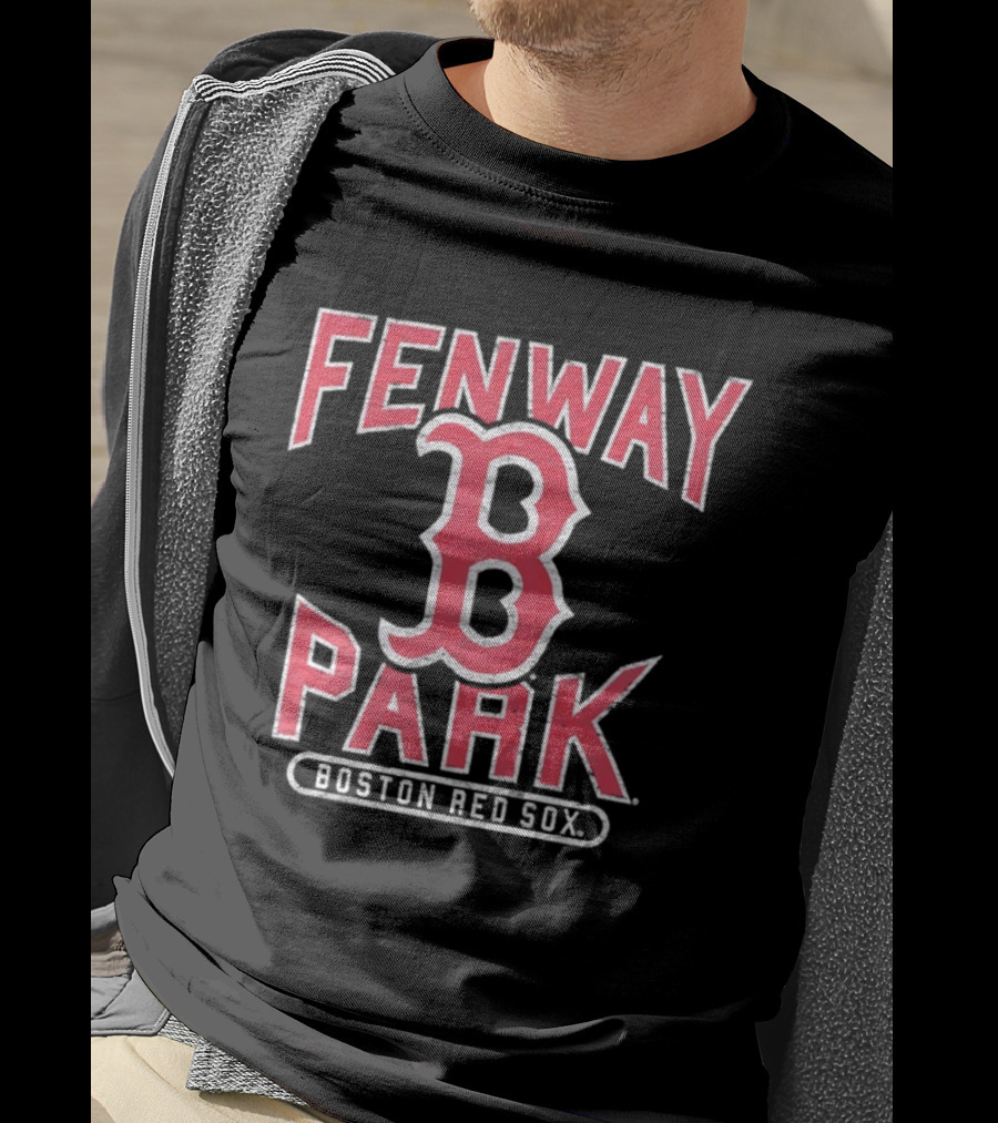 Boston Red Sox Fenway Park Iconic B T-Shirt