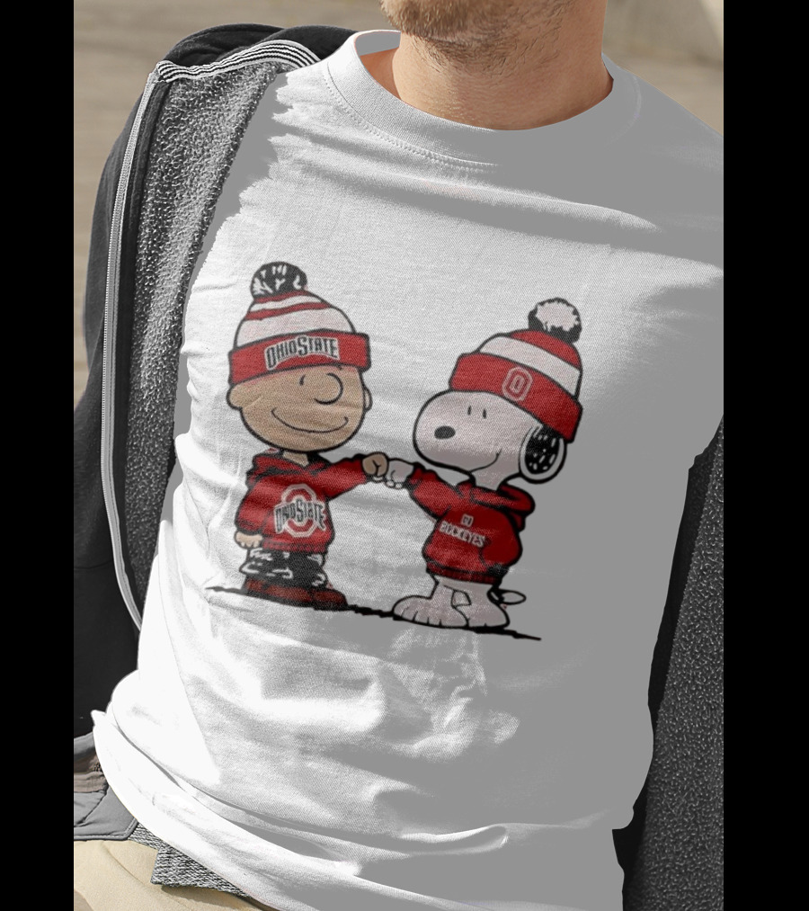 Charlie Brown Snoopy Ohio State Buckeyes Fist Bump Winter Gear T-Shirt