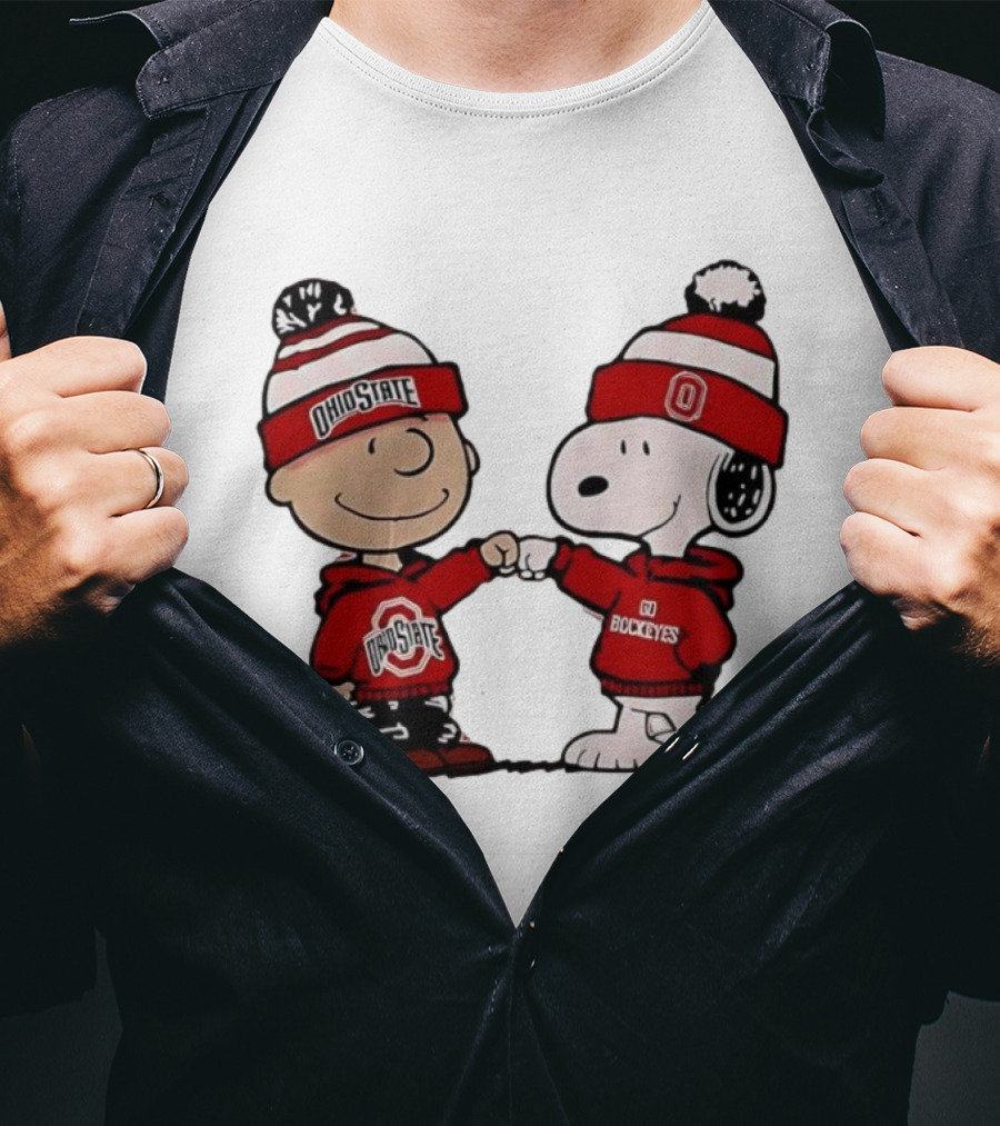 Charlie Brown Snoopy Ohio State Buckeyes Fist Bump Winter Gear T-Shirt
