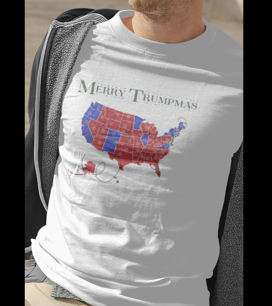 Merry Trumpmas Map Holiday Christmas USA Red Blue States T-Shirt