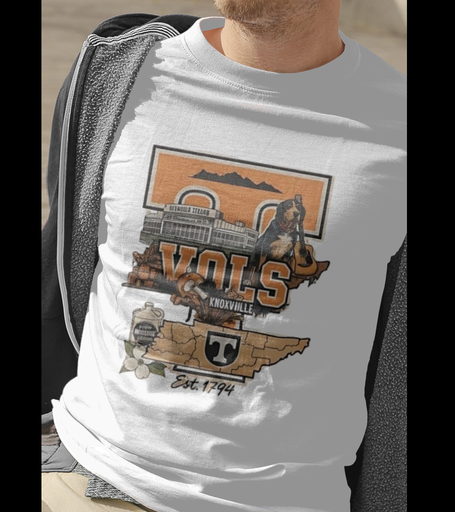 University Of Tennessee Volunteers Knoxville Vols Neyland Stadium Smokey Mascot Est 1794 Map Outline T-Shirt