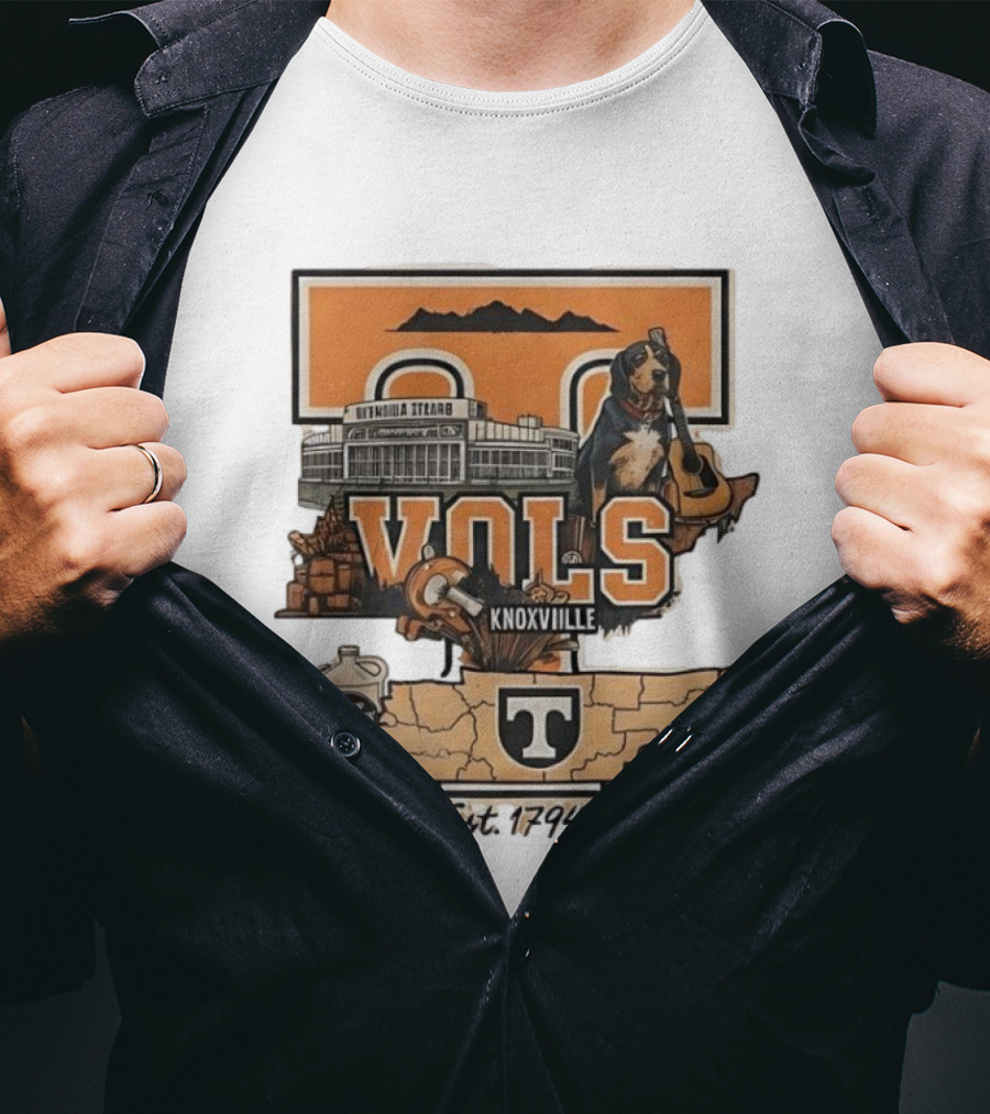 University Of Tennessee Volunteers Knoxville Vols Neyland Stadium Smokey Mascot Est 1794 Map Outline T-Shirt