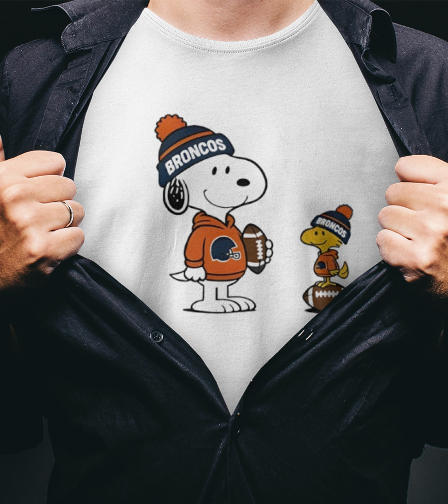 Snoopy Woodstock Denver Broncos NFL Football Fans T-Shirt