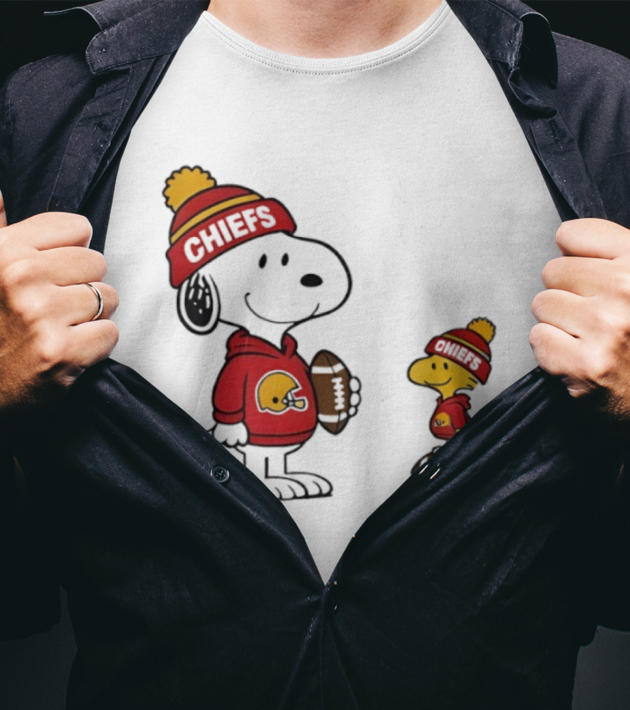Kansas City Chiefs Snoopy Woodstock NFL Football Fan Gear T-Shirt