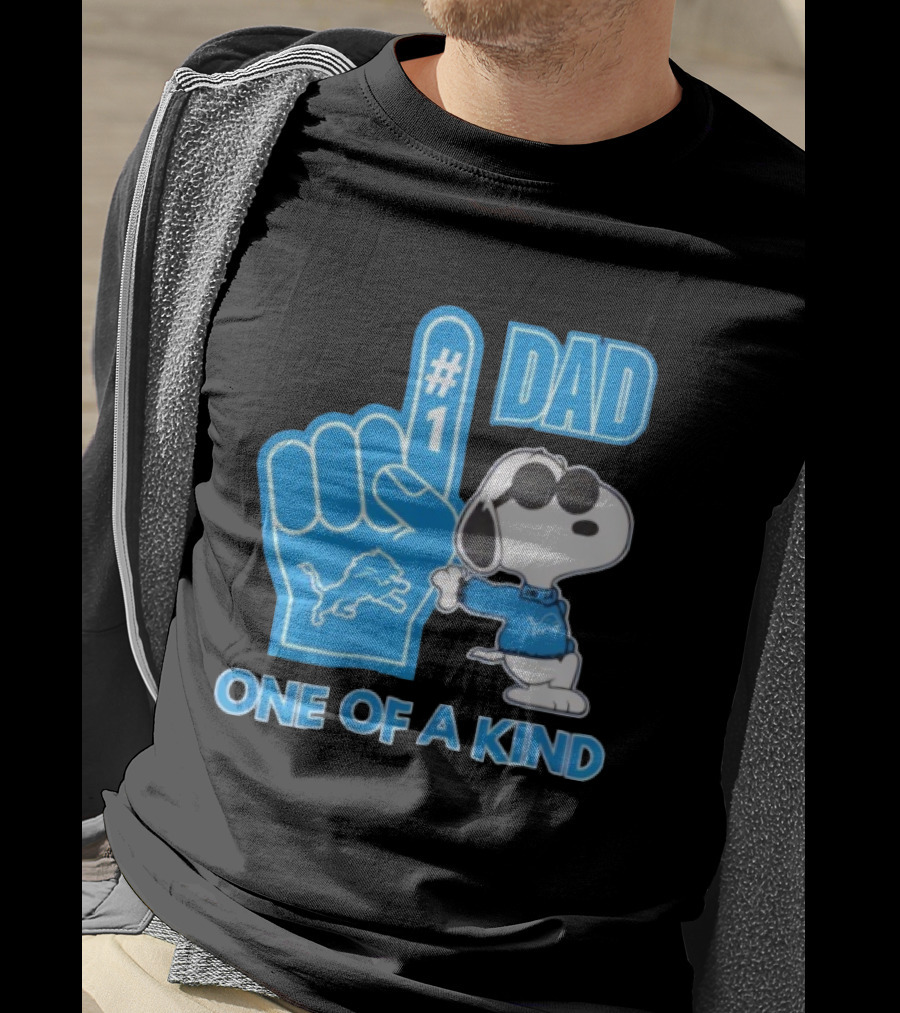 Detroit Lions Snoopy #1 Dad One Of A Kind T-Shirt