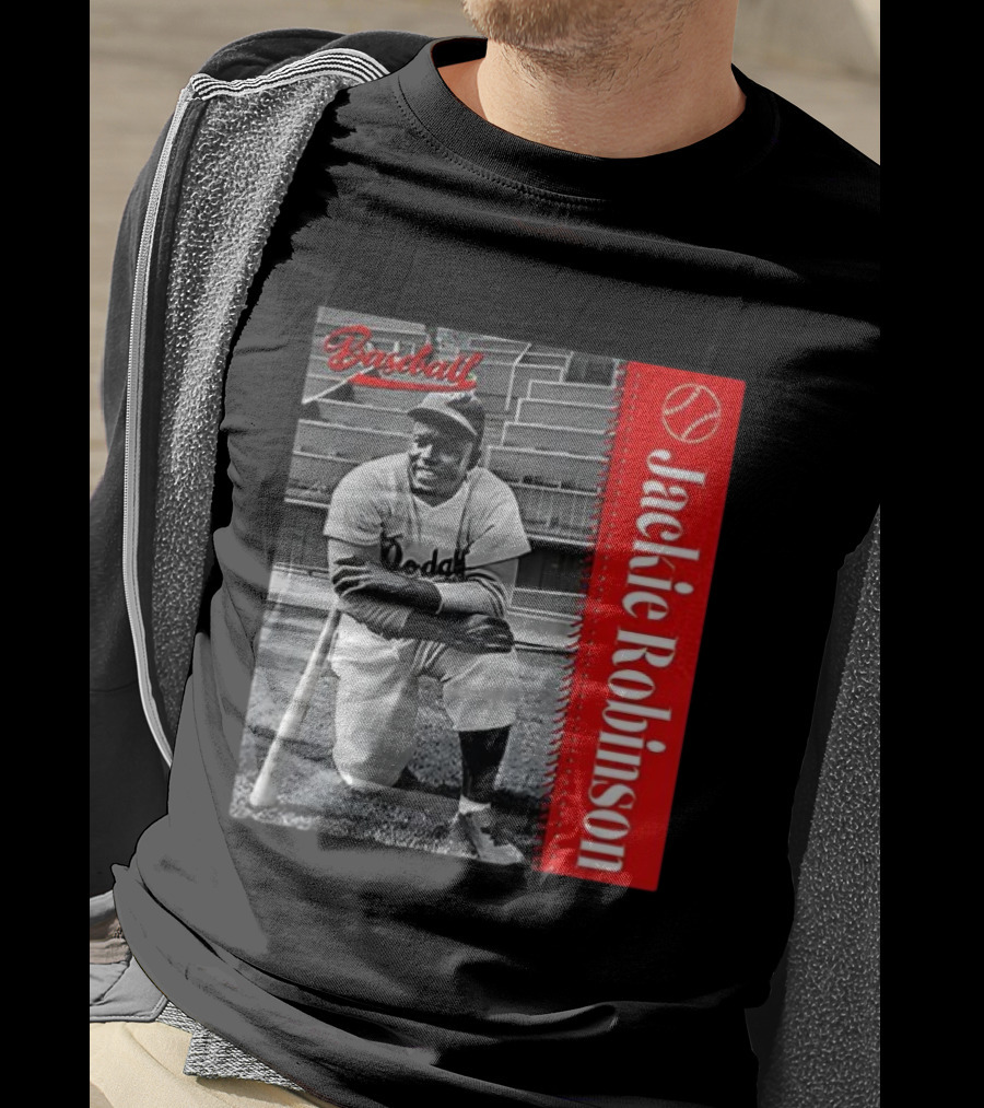 Jackie Robinson Baseball Dodgers Vintage Black And White Image T-Shirt