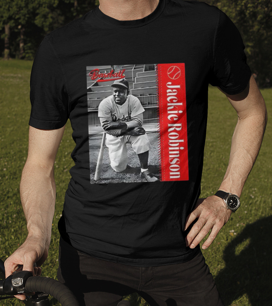 Jackie Robinson Baseball Dodgers Vintage Black And White Image T-Shirt