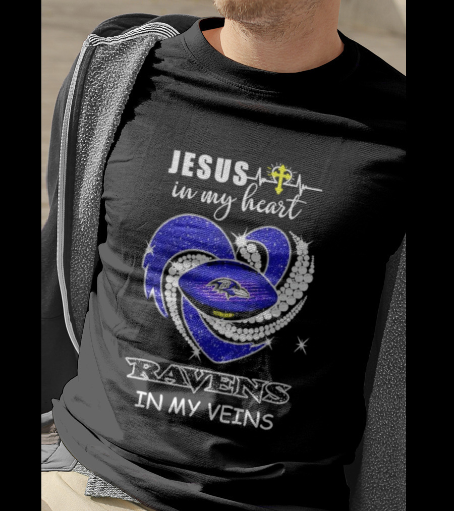 Jesus In My Heart Ravens In My Veins Football Spirit T-Shirt