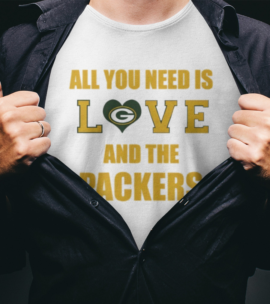 All You Need Is Love Heart Green Bay Packers T-Shirt