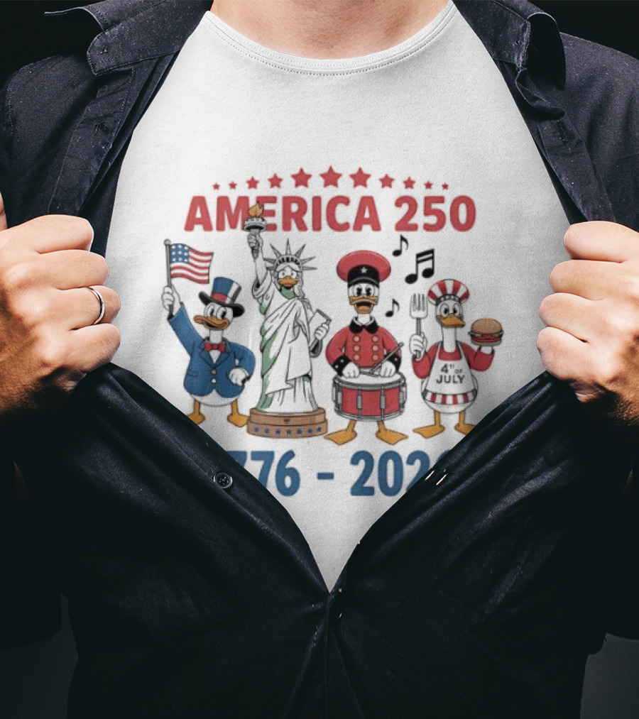 America 250 Cartoon Goose 1776 2026 Statue Liberty Celebration T-Shirt