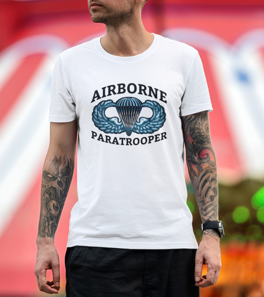 Airborne Paratrooper Wings Insignia America Est 1976 T-Shirt