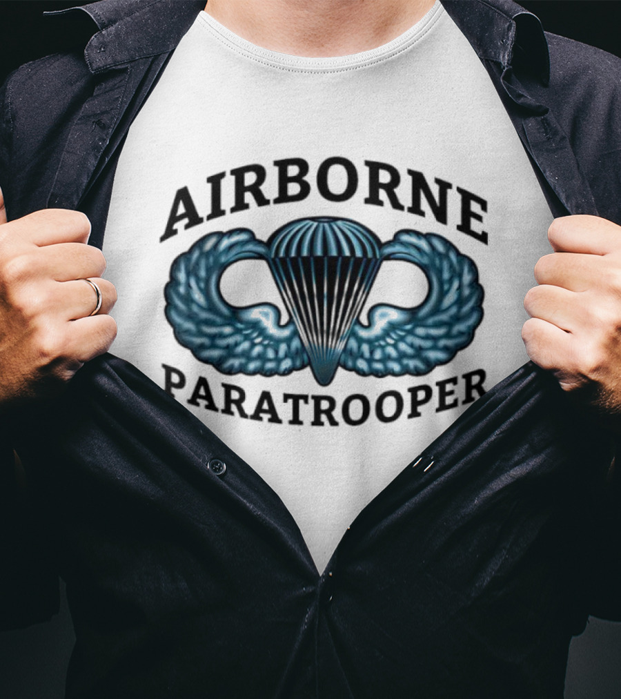 Airborne Paratrooper Wings Insignia America Est 1976 T-Shirt