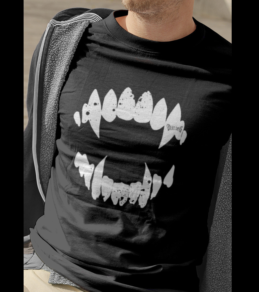 Dead Days Teeth Graphic Mouth T-Shirt