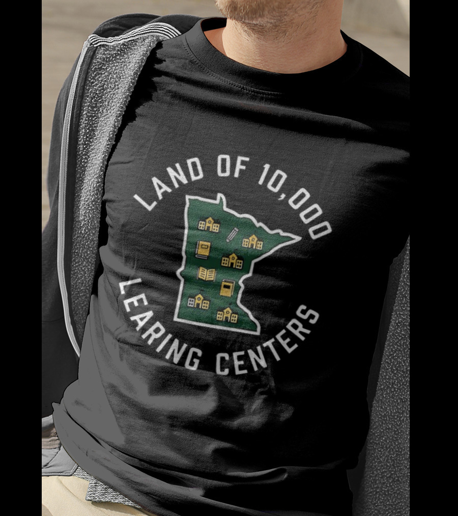 Land Of 10000 Learning Centers Map Minnesota Education T-Shirt