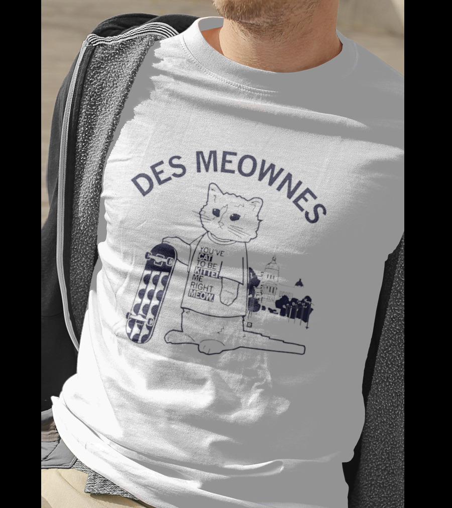 Des Meownes Cat Skateboarding Capitol Building T-Shirt