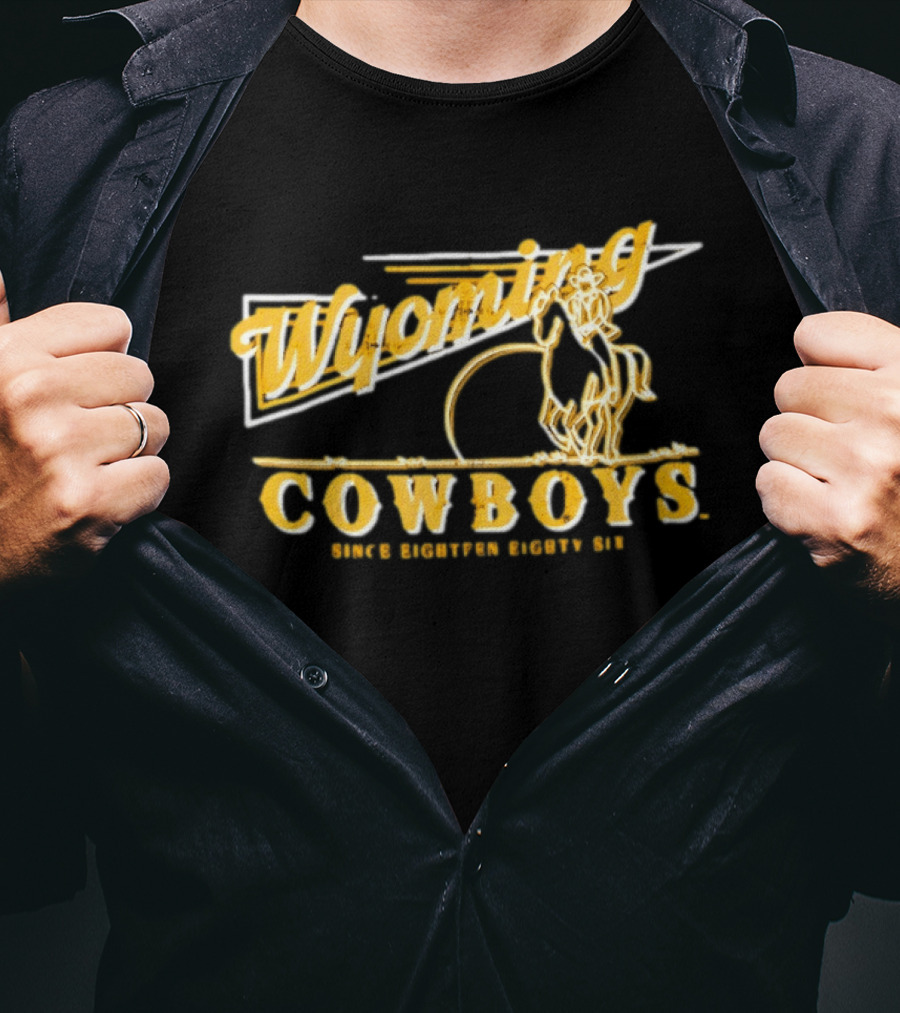 Wyoming Cowboys Since Eighteen Eighty Six Vintage Cowboy Riding T-Shirt