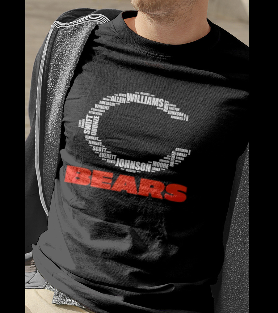 Chicago Bears Player Names Forming Iconic C Logo Team Roster T-Shirt