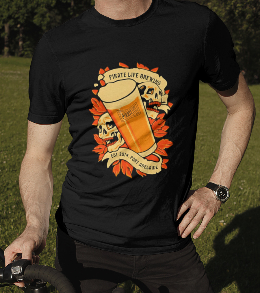 Pirate Life Brewing Est 2014 Port Adelaide Pint Skulls T-Shirt