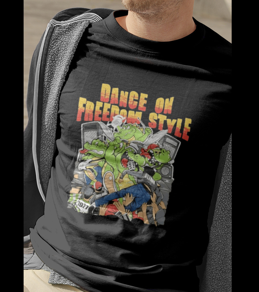 Dance On Freedom Style 1927 Energetic Party Crocodiles T-Shirt
