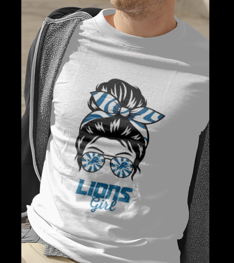 Detroit Lions Girl Glasses Messy Bun T-Shirt