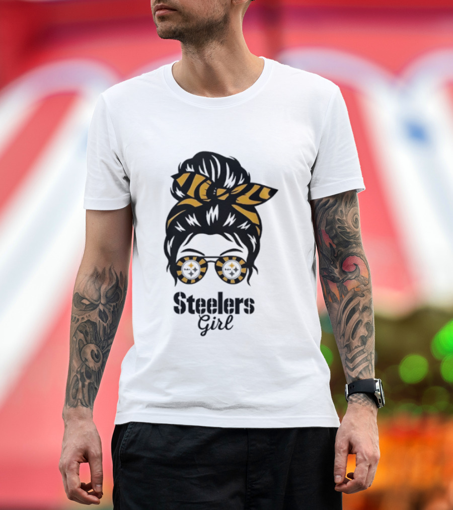 Pittsburgh Steelers Girl Messy Bun Glasses Black Gold Fan T-Shirt