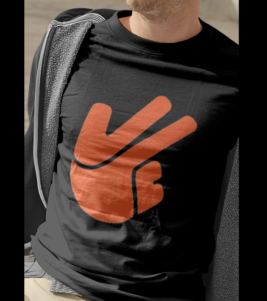 New York Knicks Three Hand Gesture NBA Team Sports Fan T-Shirt