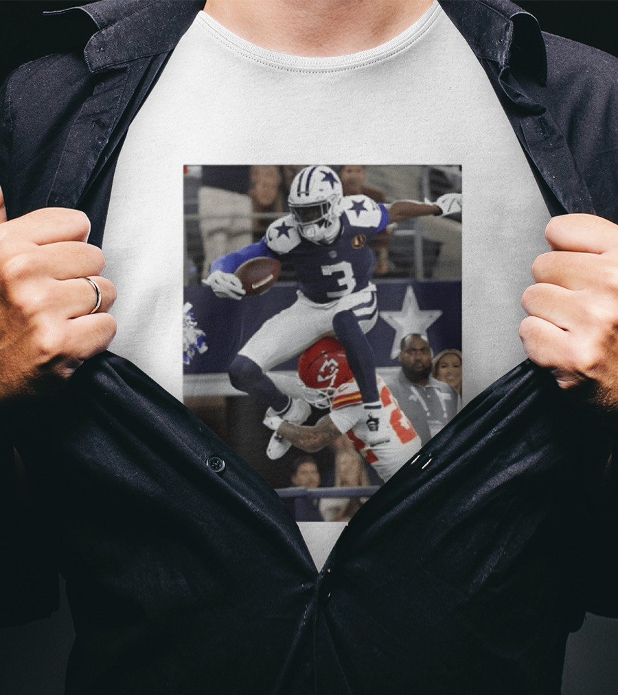 Football Leap Dallas Vs Kansas Royals Dynamic Action T-Shirt