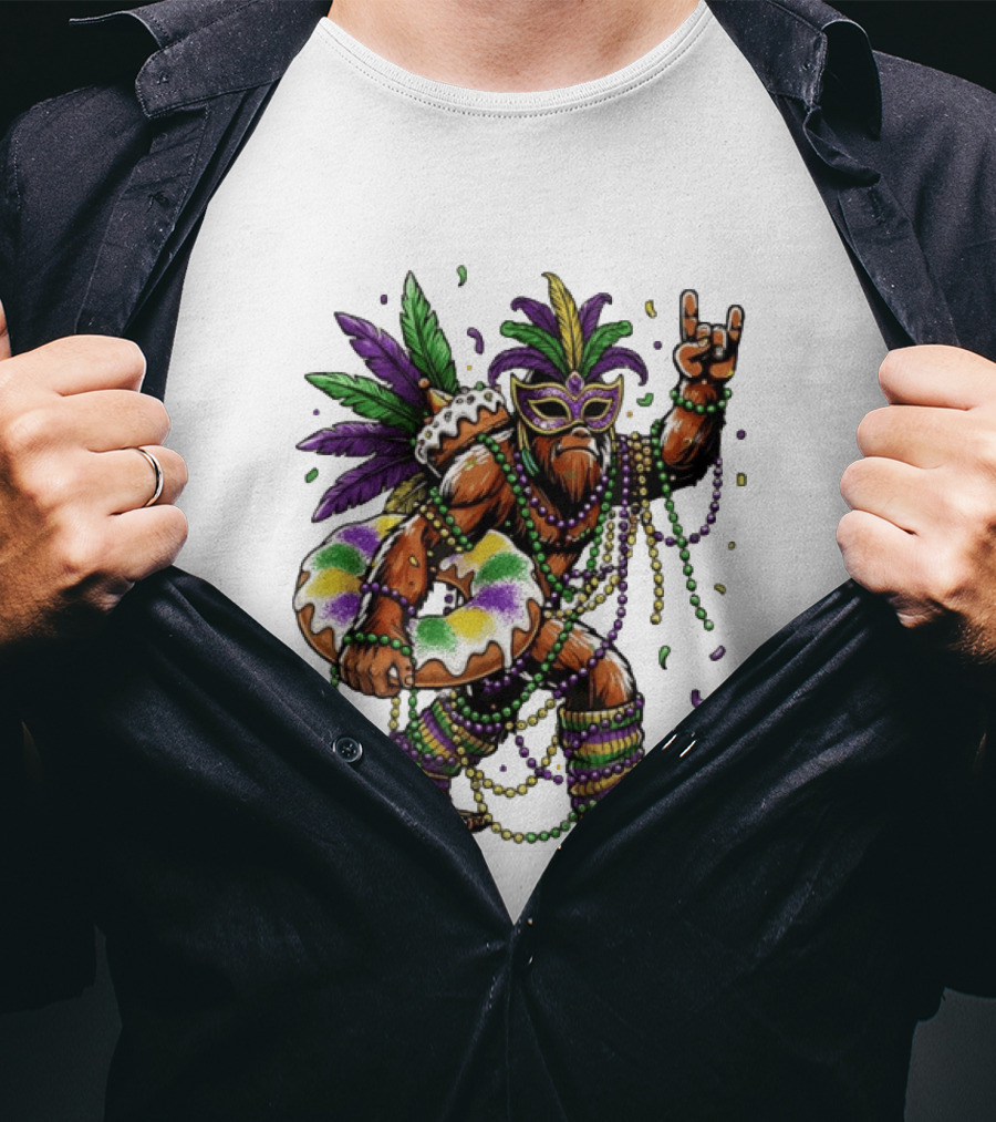 Mardi Gras Bigfoot King Rock And Roll Hand Beads Cake Donut T-Shirt