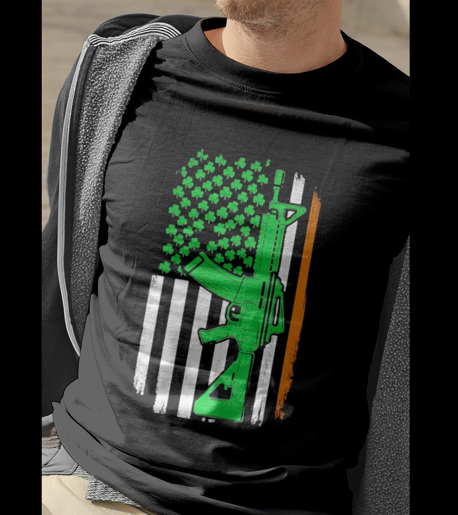 AR15 Shamrock American Irish Flag St Patrick's Day T-Shirt