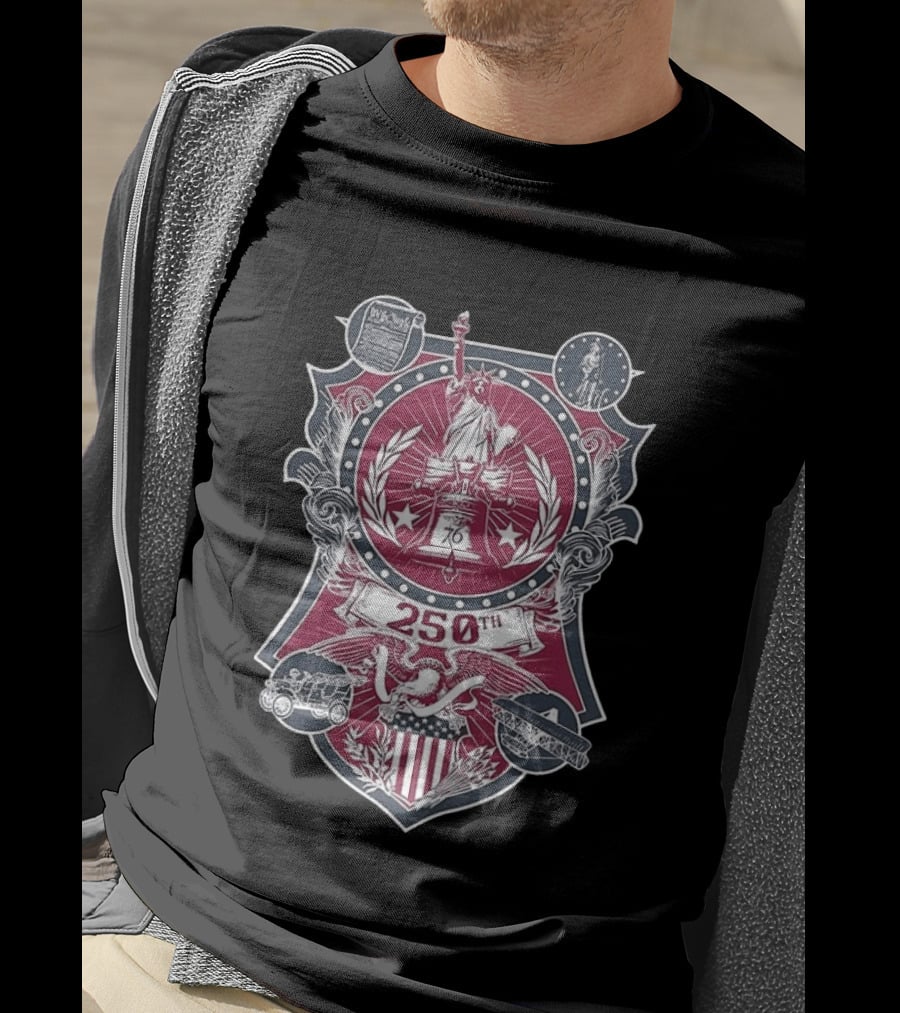United States 250th Commemorative With Liberty Bell Statue Of Liberty And Eagle Crest T-Shirt