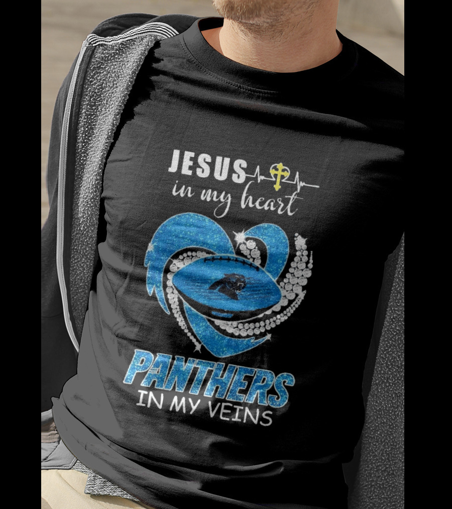 Jesus In My Heart Panthers In My Veins Diamond Heart Christian T-Shirt