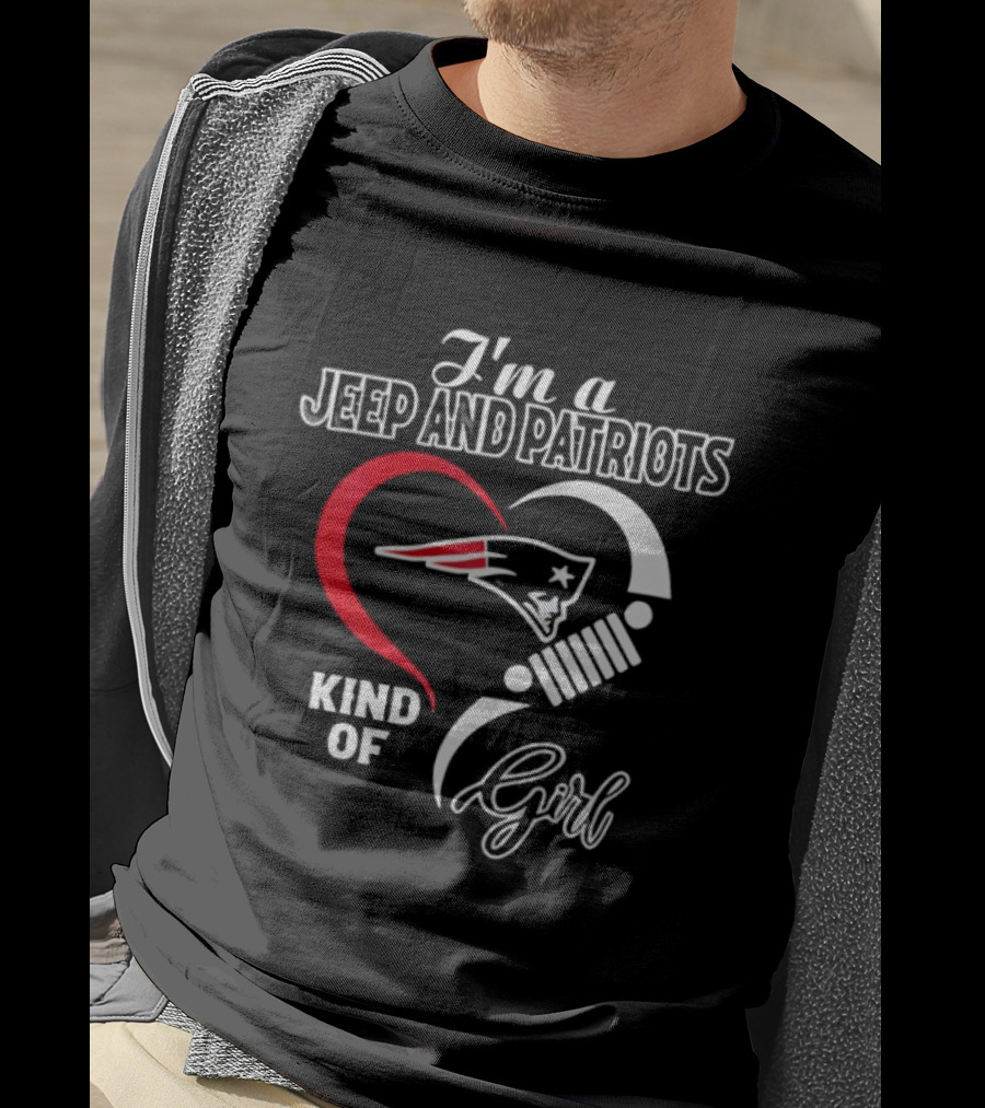 I'm A Jeep And Patriots Kind Of Girl Heart Football T-Shirt