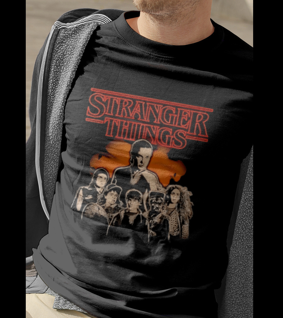 Stranger Things Cast Group Illustration With Eleven And Main Characters T-Shirt