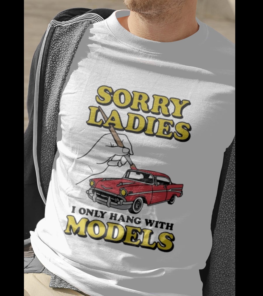 Sorry Ladies I Only Hang With Car Models Vintage Red Classic Car Painting T-Shirt