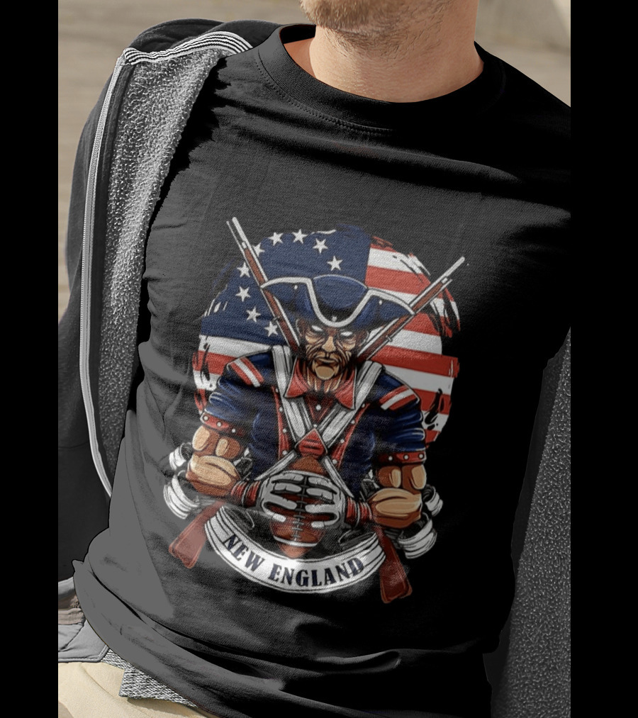 New England Patriots Revolutionary Soldier American Flag Football T-Shirt