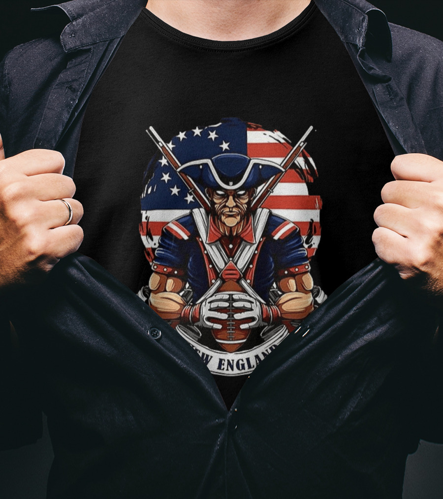 New England Patriots Revolutionary Soldier American Flag Football T-Shirt