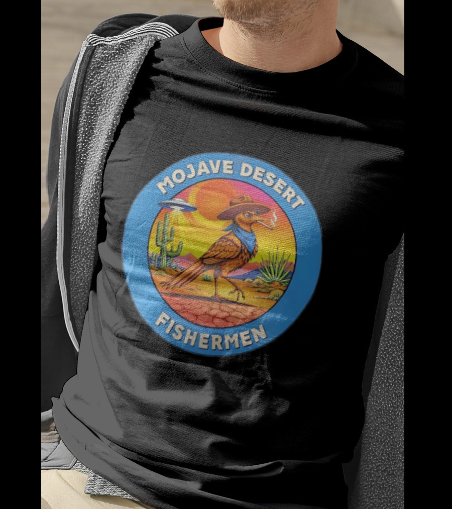 Mojave Desert Fishermen UFO Roadrunner Cowboy Sunset Cactus Circle T-Shirt